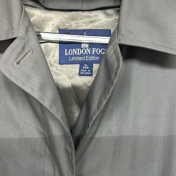 London Fog Limited Edition Trench Coat with removable lining -Blue - Picture 2 of 12